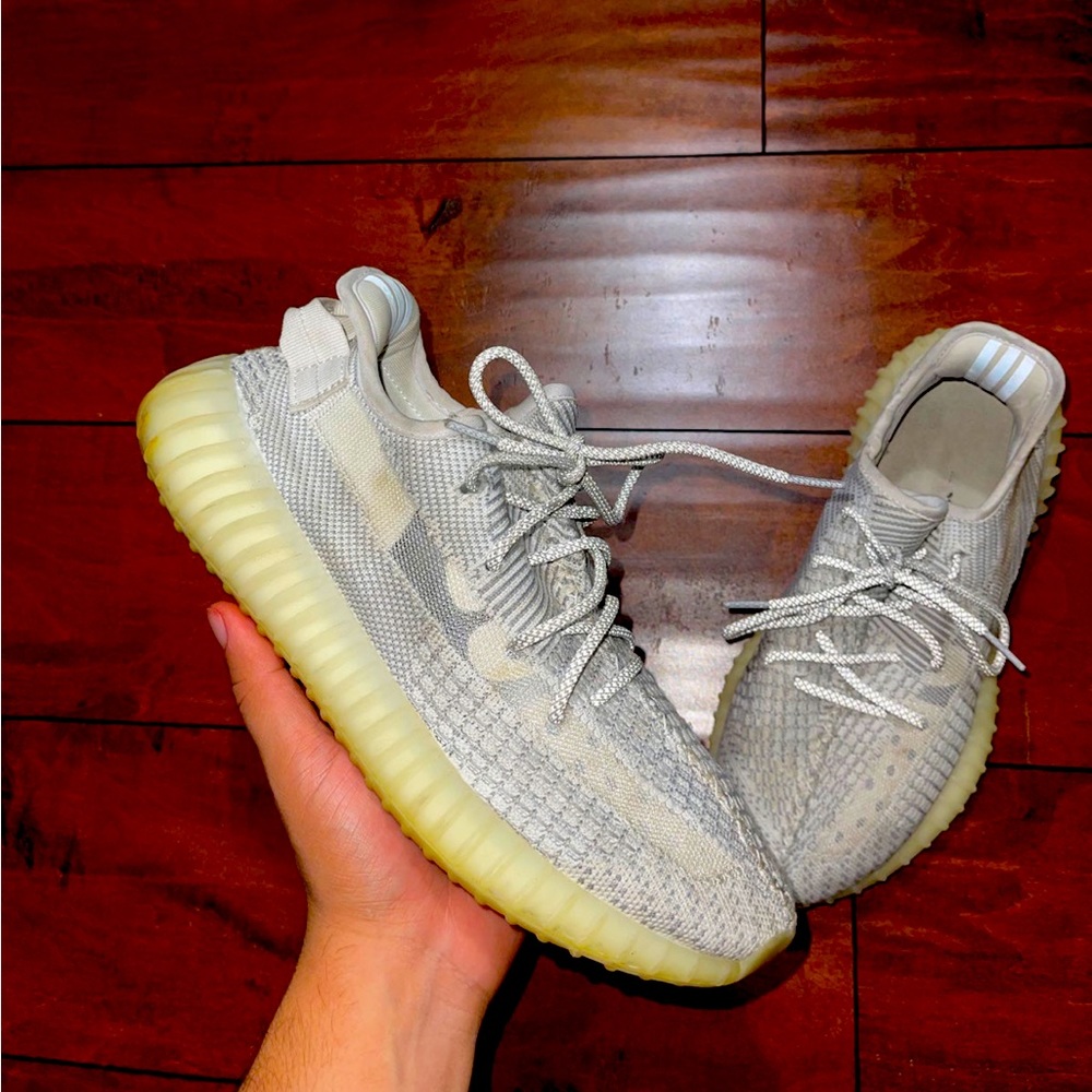 Adidas Yeezy 350 V2